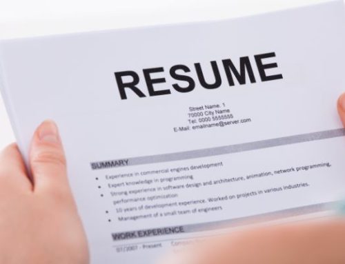 Hiring a Resume Writer in Kansas City: Handling Professional Pauses with Self-Assuredness